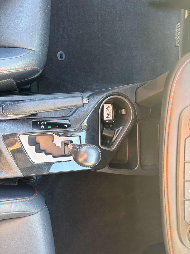 2017 Toyota RAV4 SE AWD Leather Navigation Moonroof Clean CARF Photo