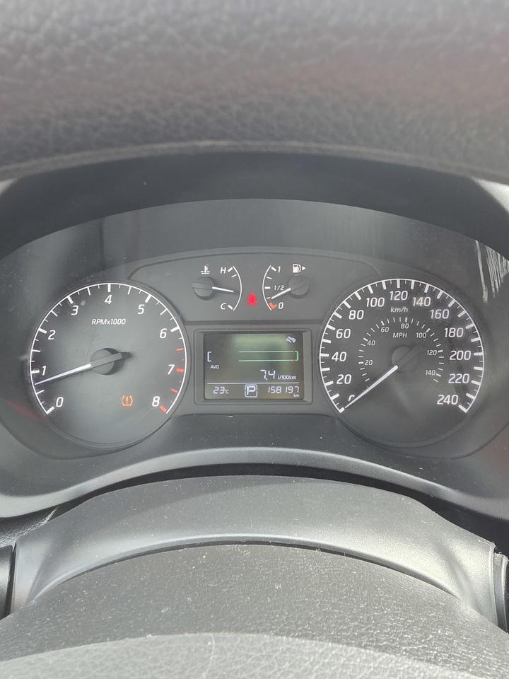 2015 Nissan Sentra SV Photo