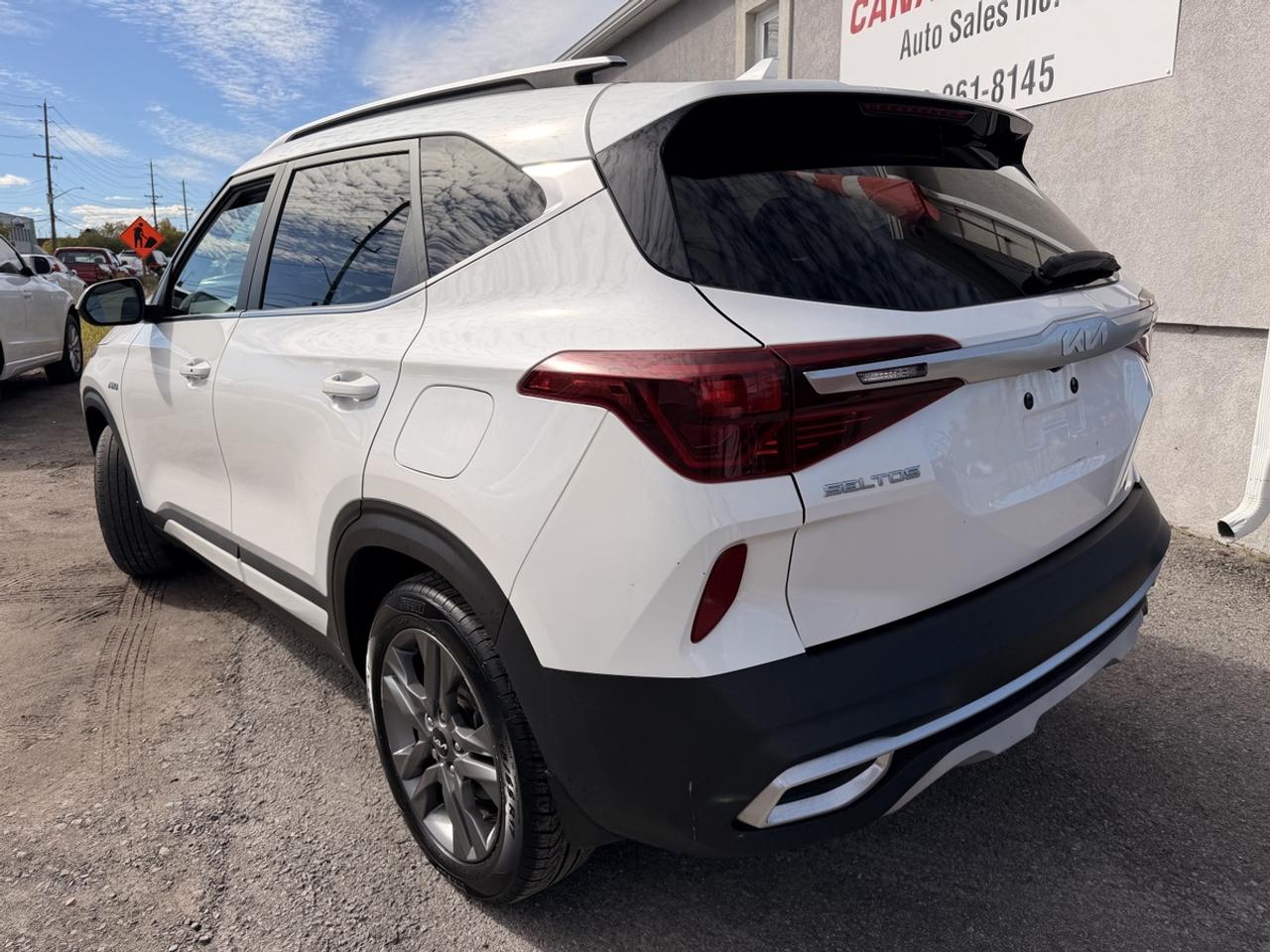 2022 Kia Seltos EX Photo