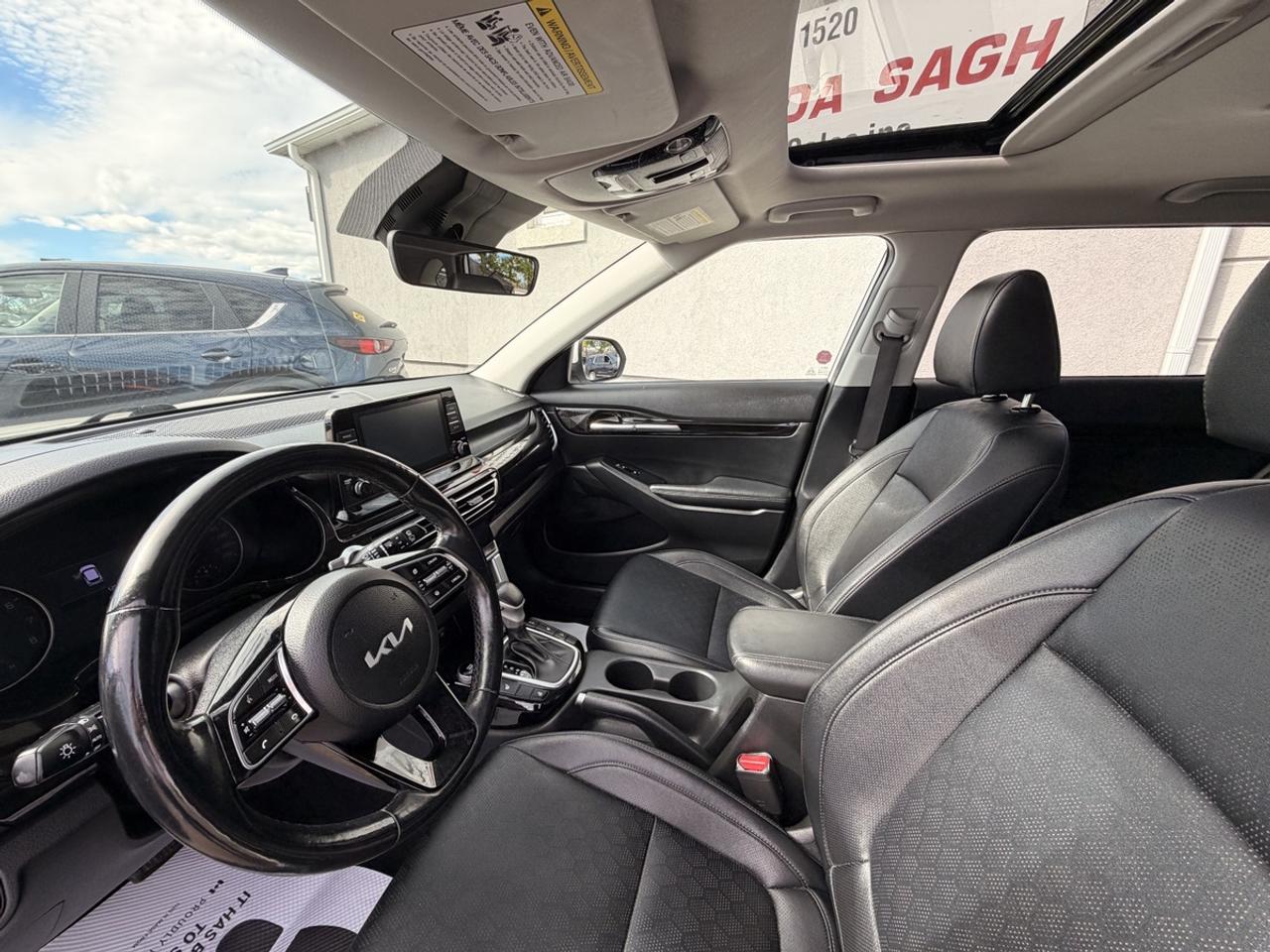 2022 Kia Seltos EX Photo