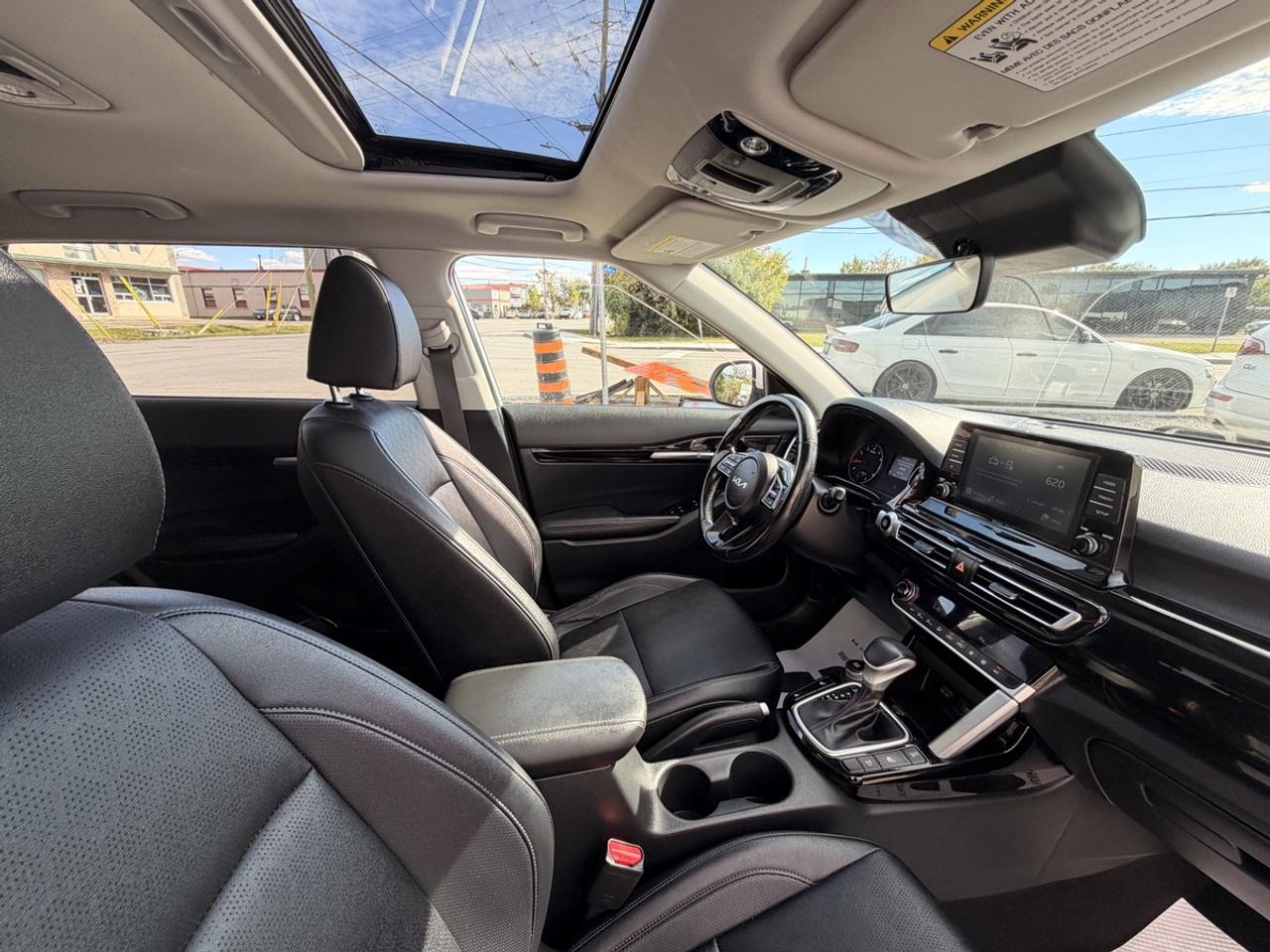 2022 Kia Seltos EX Photo