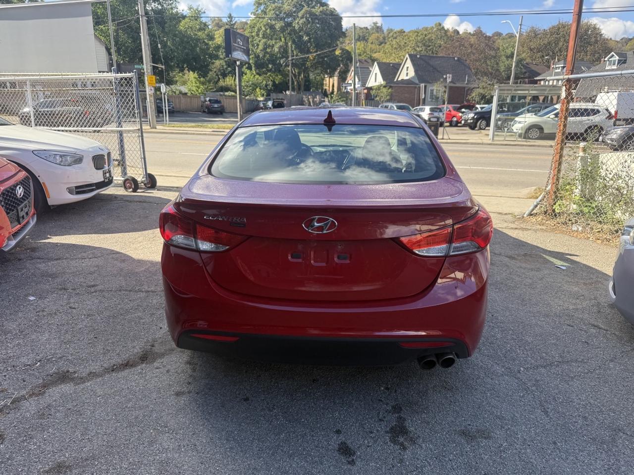 2013 Hyundai Elantra GS Photo3