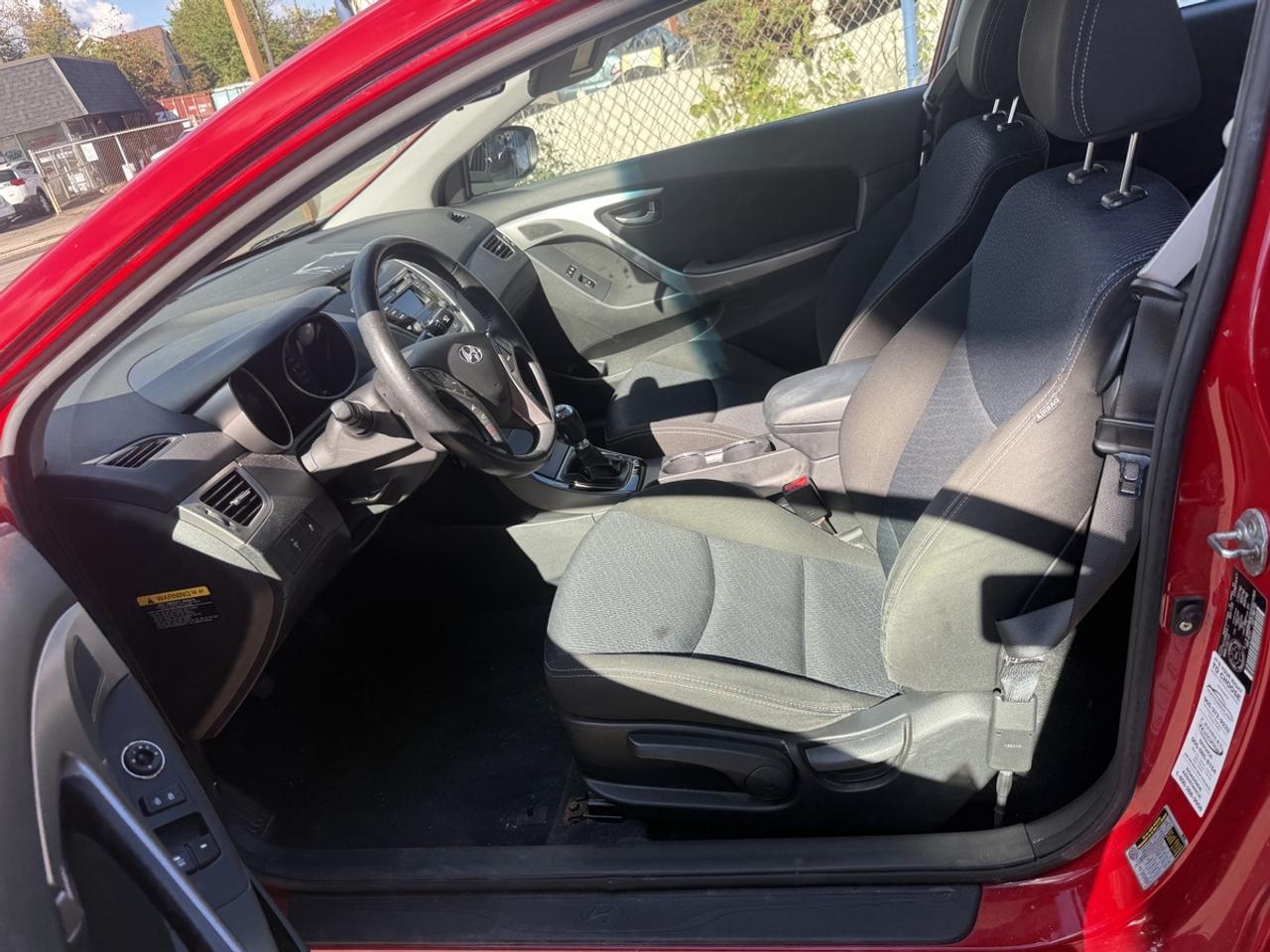 2013 Hyundai Elantra GS Photo