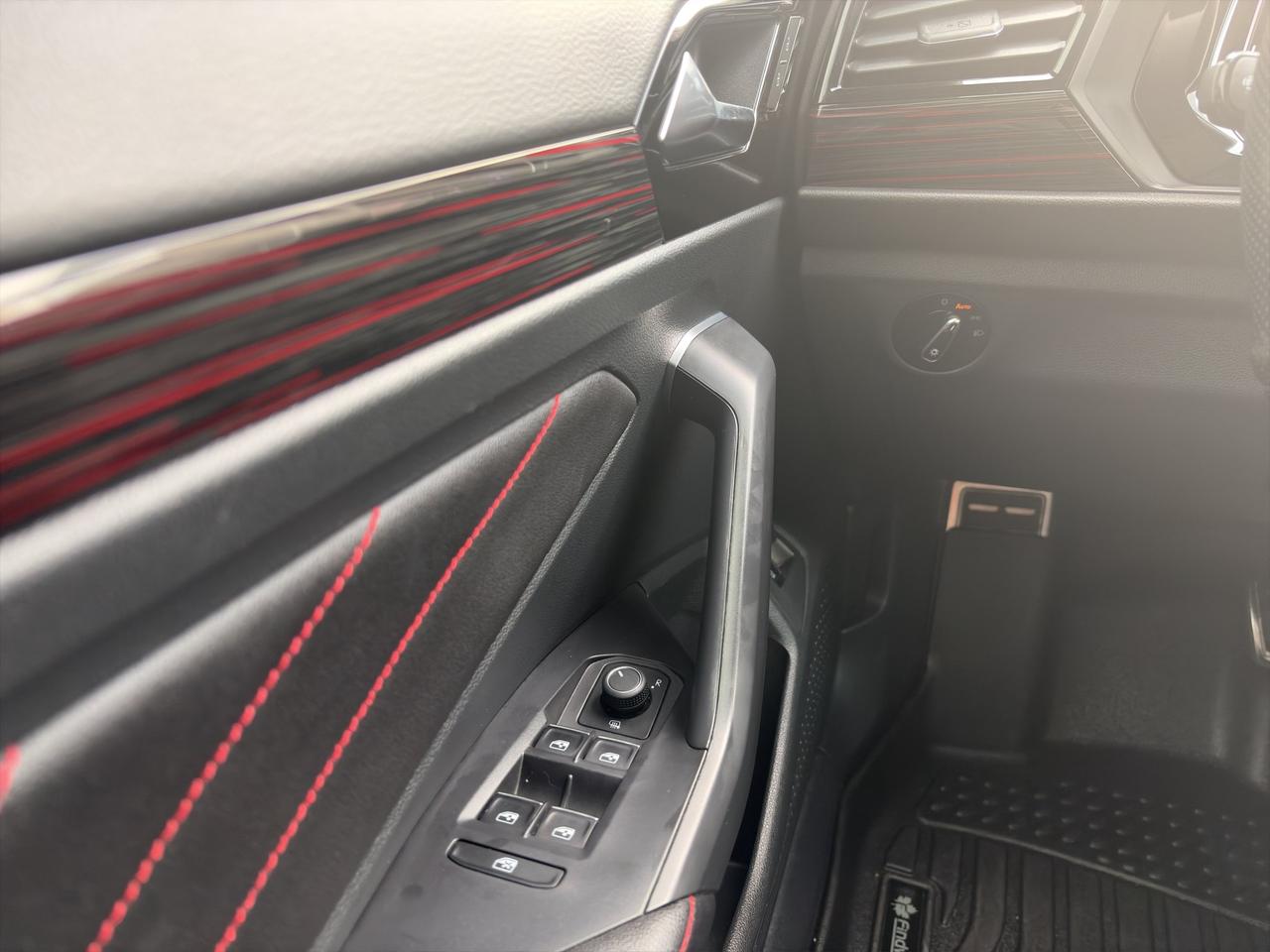 2023 Volkswagen Jetta GLI | Adaptive Cruise Control | Lane Assist | Autonomous Emergency Braking | Active Blind Spot Monitor Photo