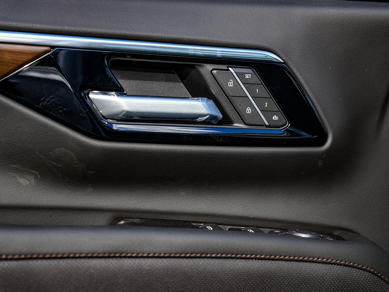 2027 Chevrolet Tahoe HIGH COUNTRY Photo