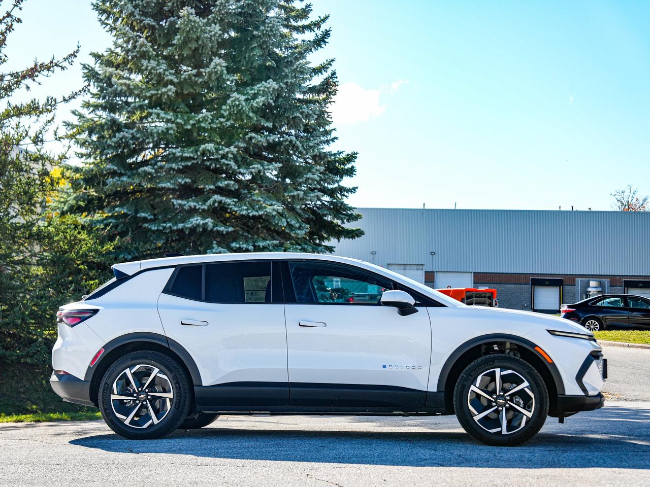 2027 Chevrolet Equinox EV LT1 w/PCY Photo