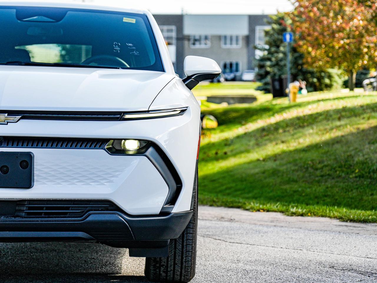 2027 Chevrolet Equinox EV LT1 w/PCY Photo