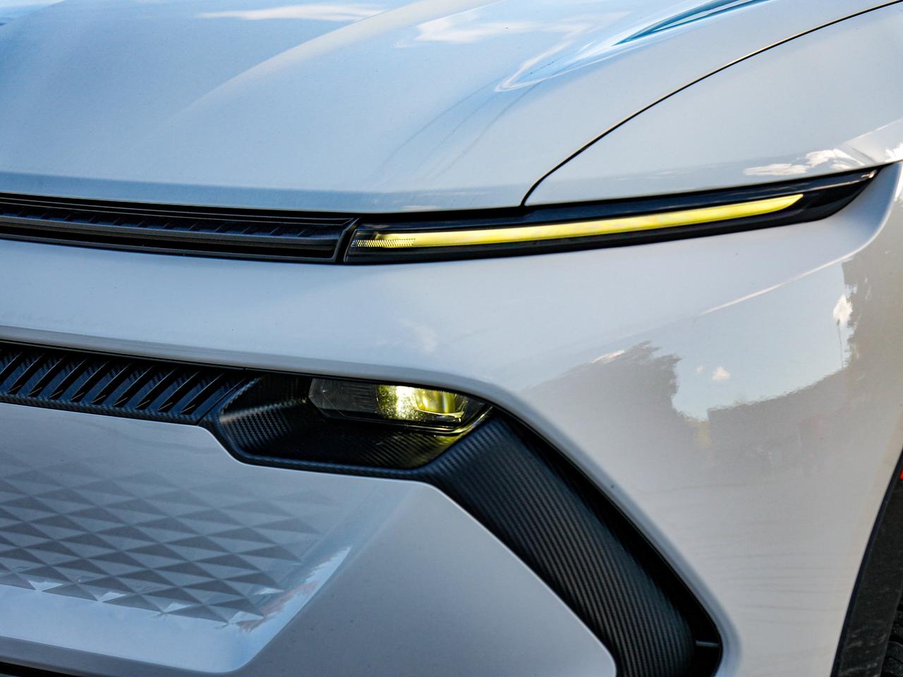 2027 Chevrolet Equinox EV LT1 w/PCY Photo