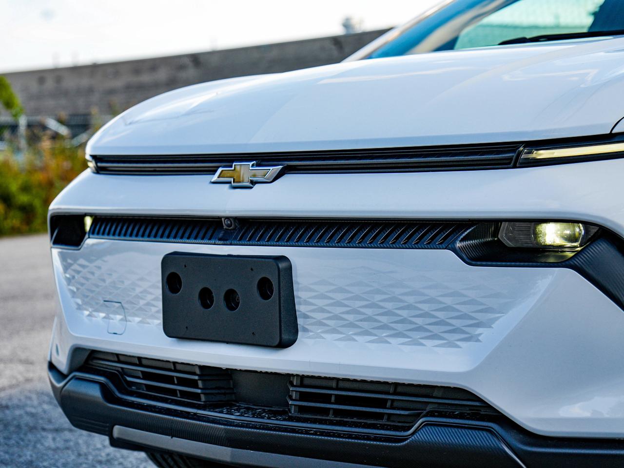 2027 Chevrolet Equinox EV LT1 w/PCY Photo