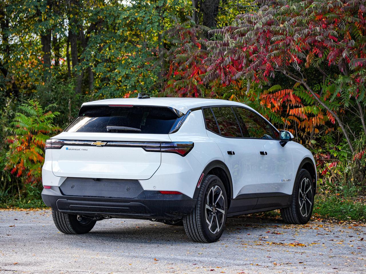 2027 Chevrolet Equinox EV LT1 w/PCY Photo