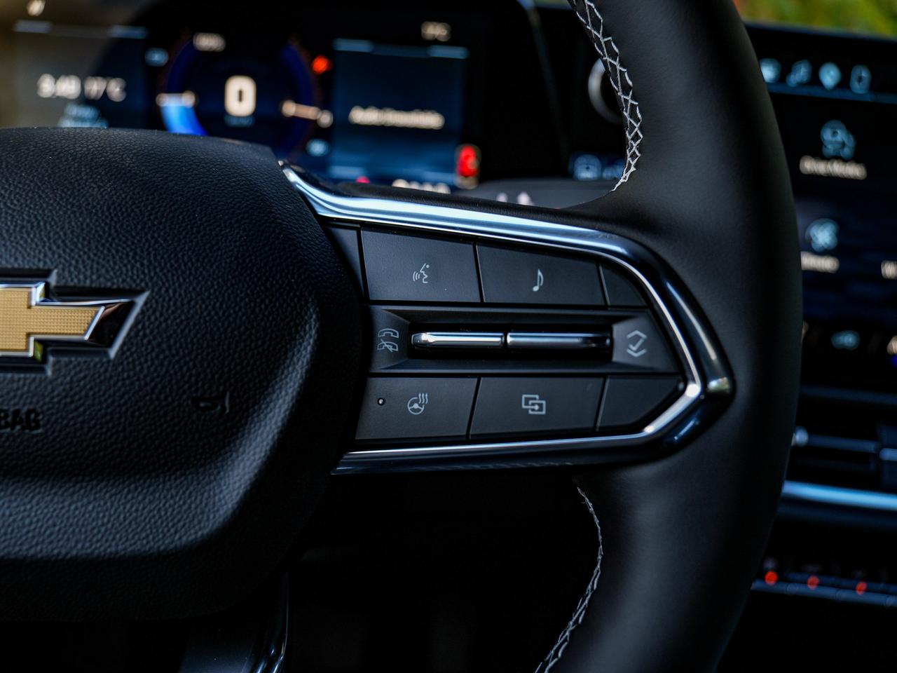 2027 Chevrolet Equinox EV LT1 w/PCY Photo