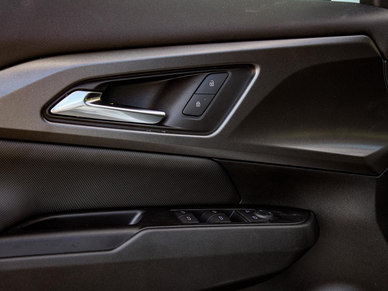 2027 Chevrolet Equinox EV LT1 w/PCY Photo