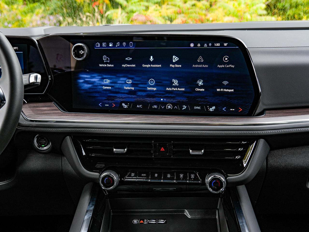 2027 Chevrolet Tahoe LT Photo