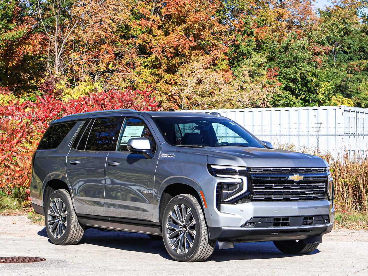2027 Chevrolet Tahoe HIGH COUNTRY Photo3