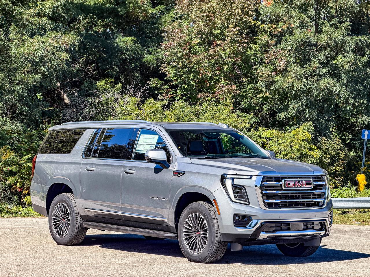 2027 GMC Yukon XL Elevation Photo