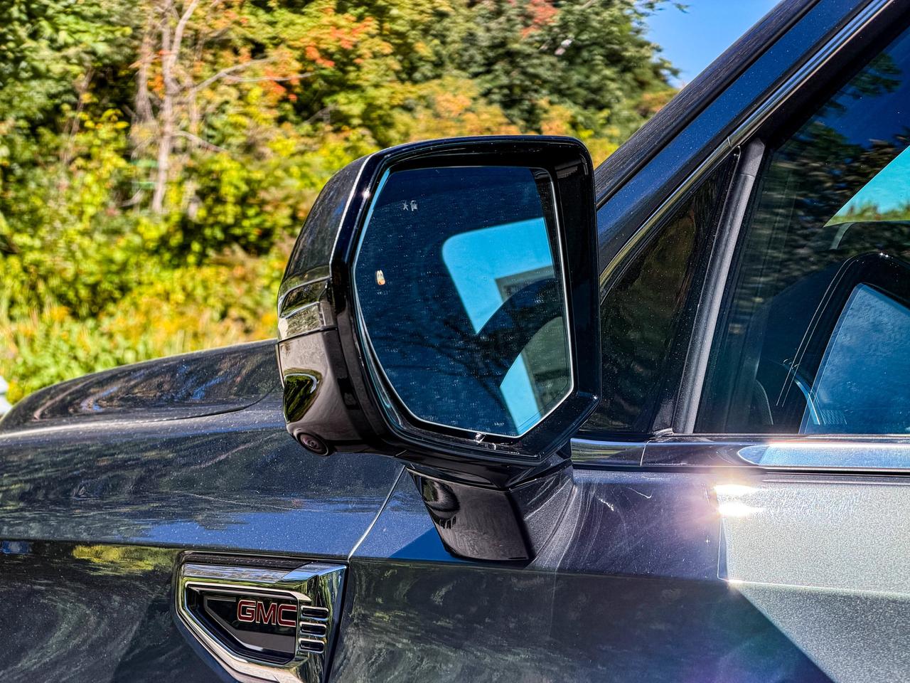 2027 GMC Yukon XL Elevation Photo