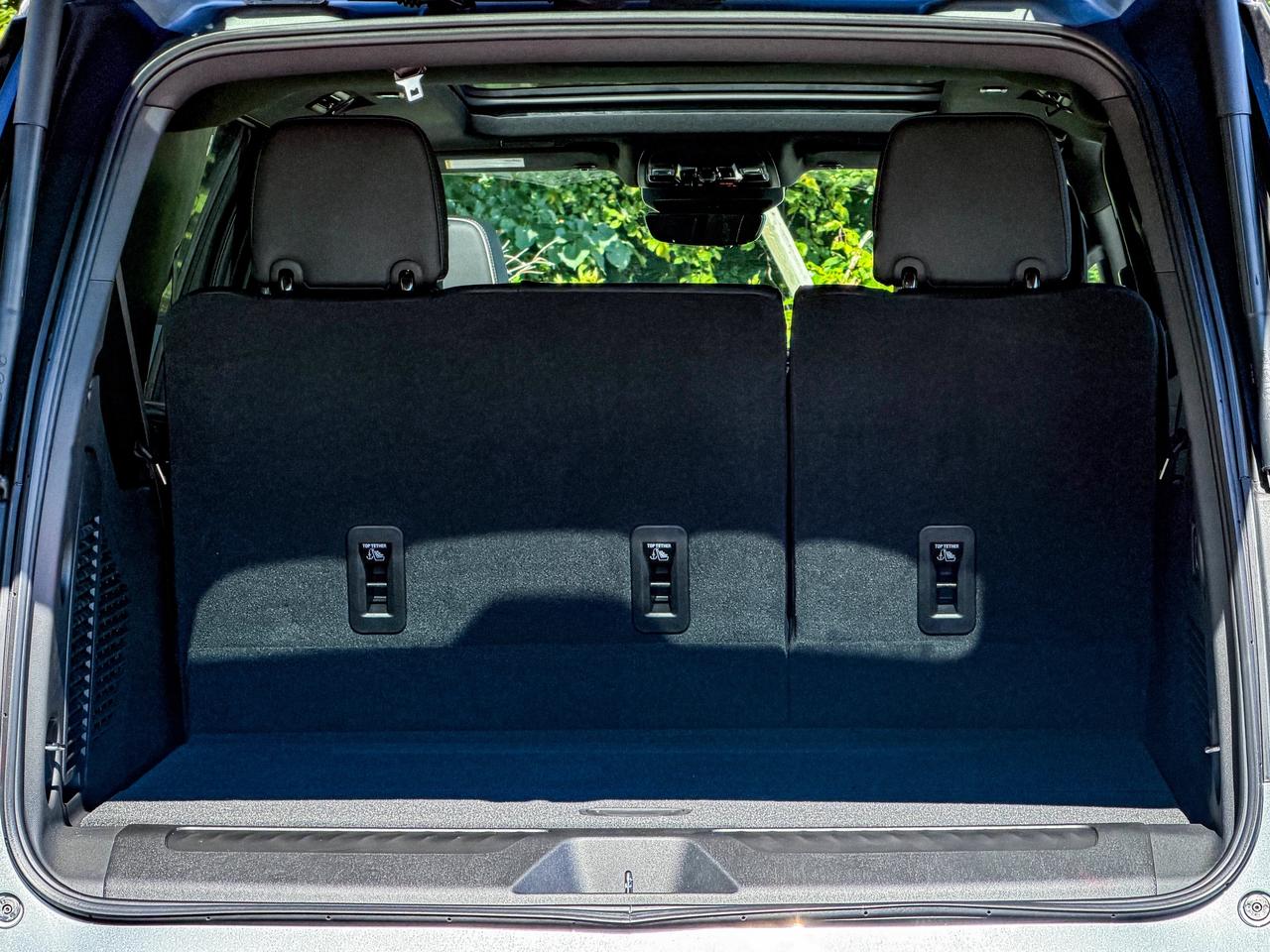 2027 GMC Yukon XL Elevation Photo