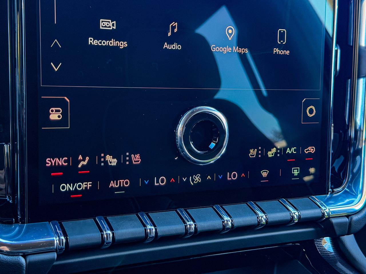 2027 GMC Yukon XL Elevation Photo