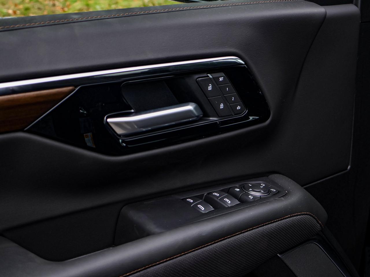 2027 Chevrolet Tahoe HIGH COUNTRY Photo