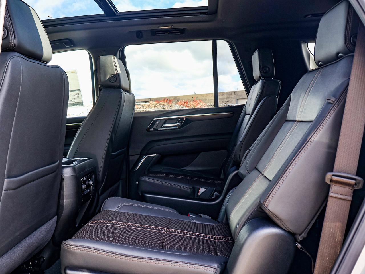 2027 Chevrolet Tahoe HIGH COUNTRY Photo