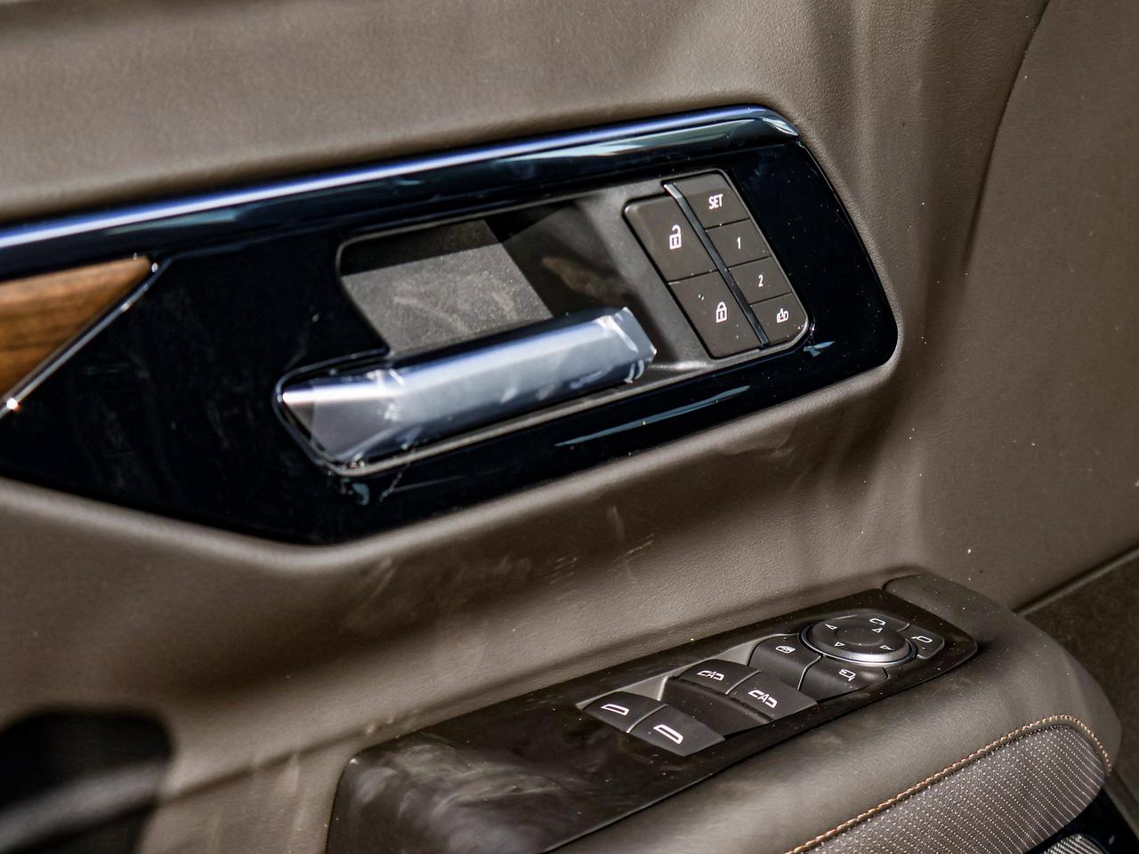 2027 Chevrolet Tahoe HIGH COUNTRY Photo