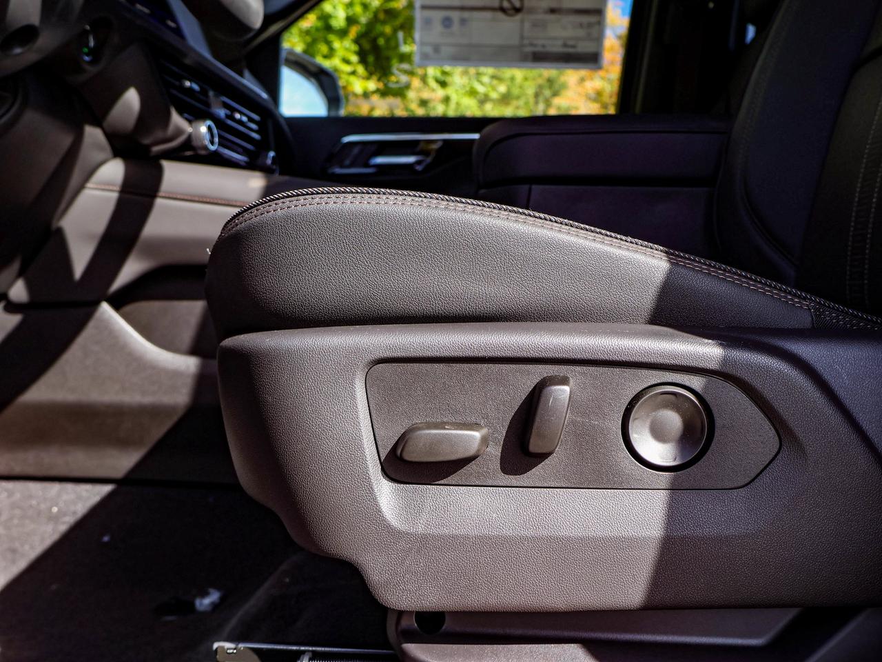 2027 Chevrolet Tahoe HIGH COUNTRY Photo