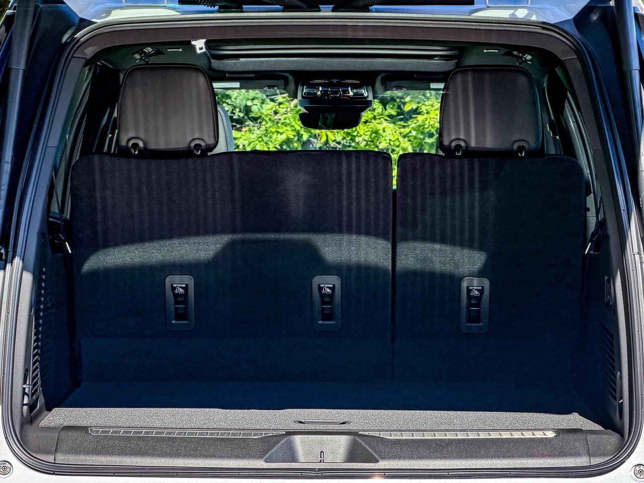 2027 GMC Yukon XL Denali Photo