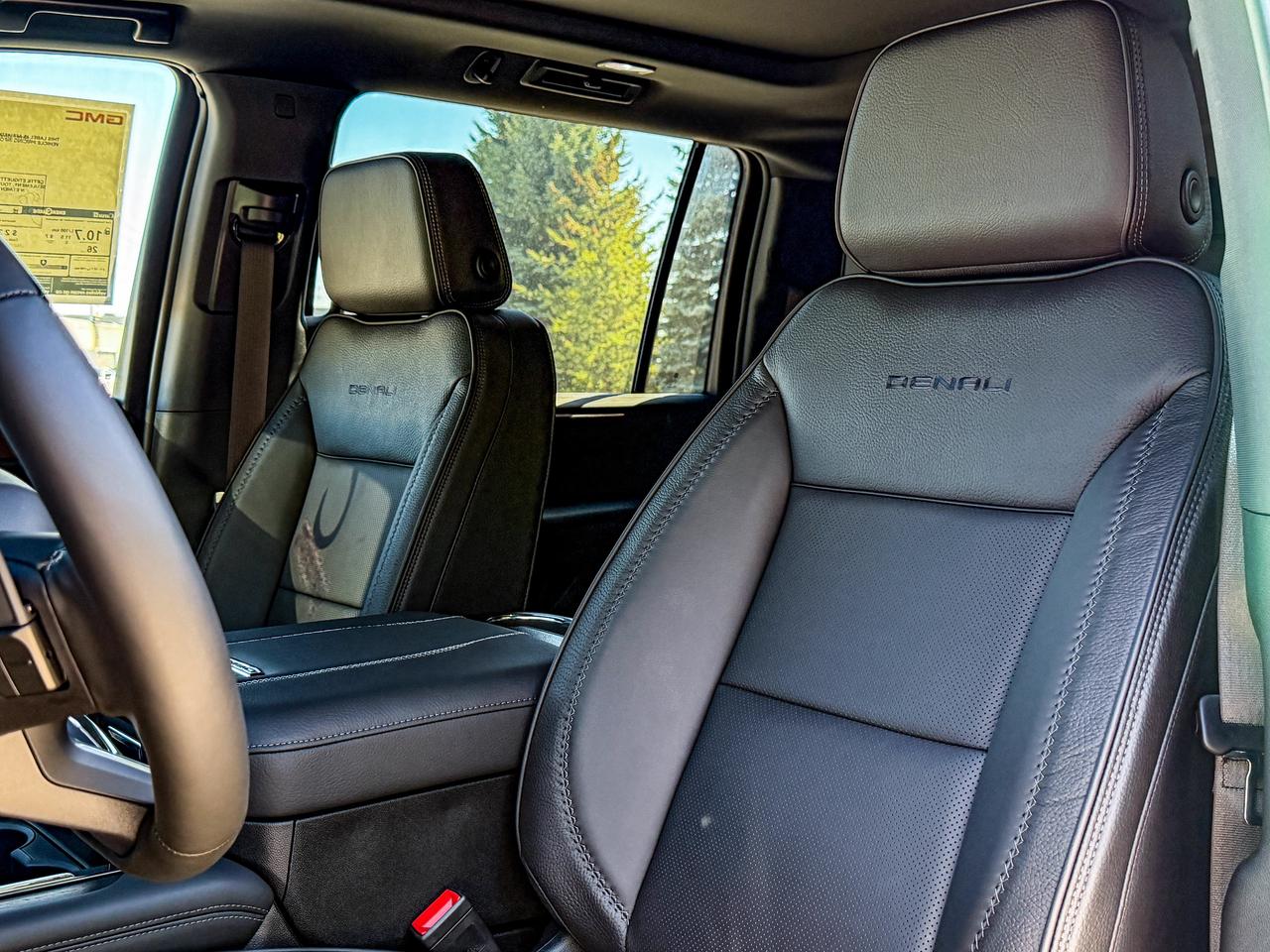 2027 GMC Yukon XL Denali Photo