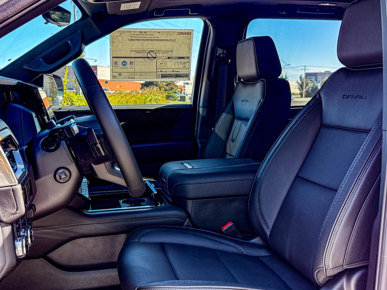 2027 GMC Yukon XL Denali Photo