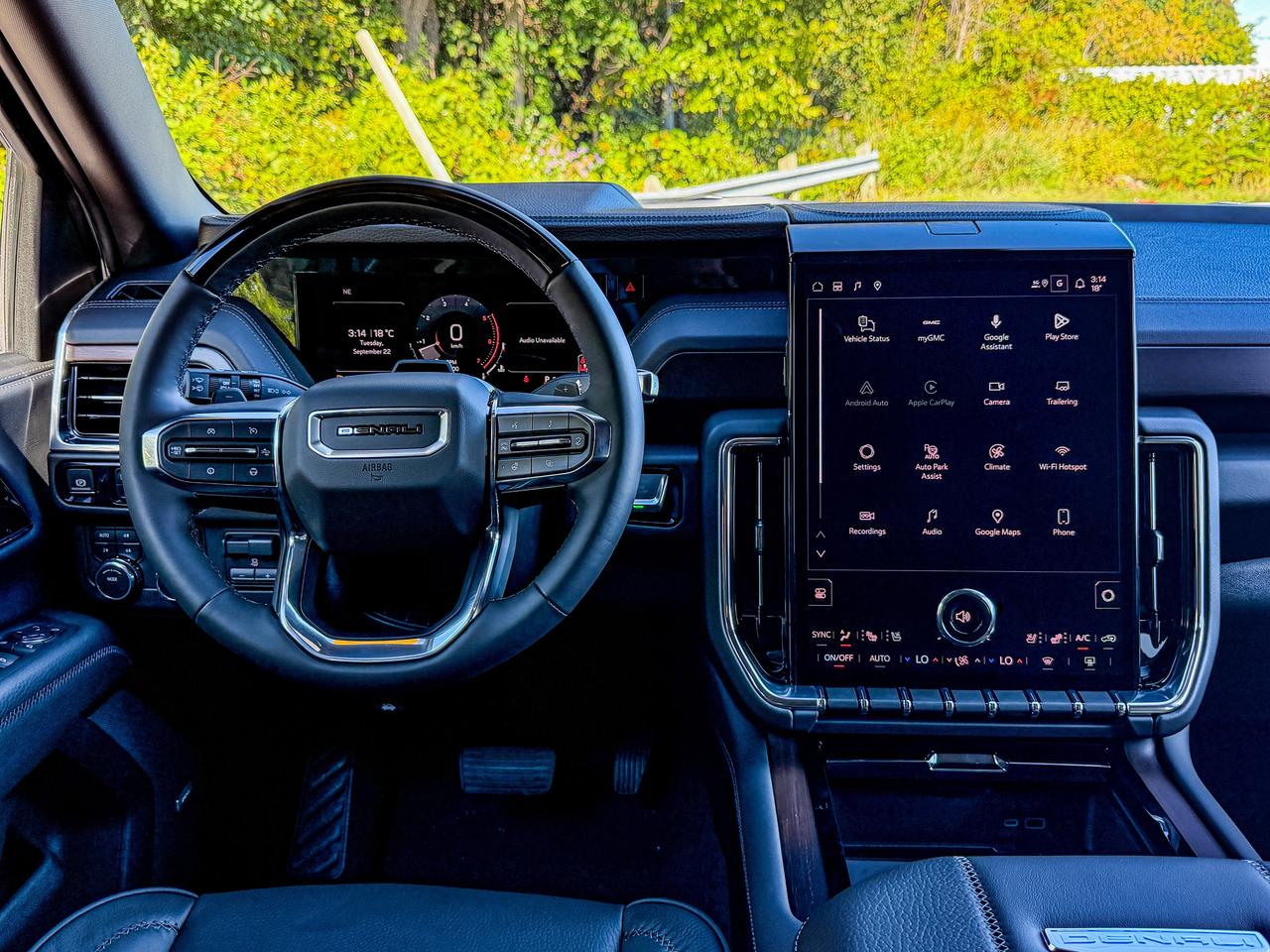 2027 GMC Yukon XL Denali Photo