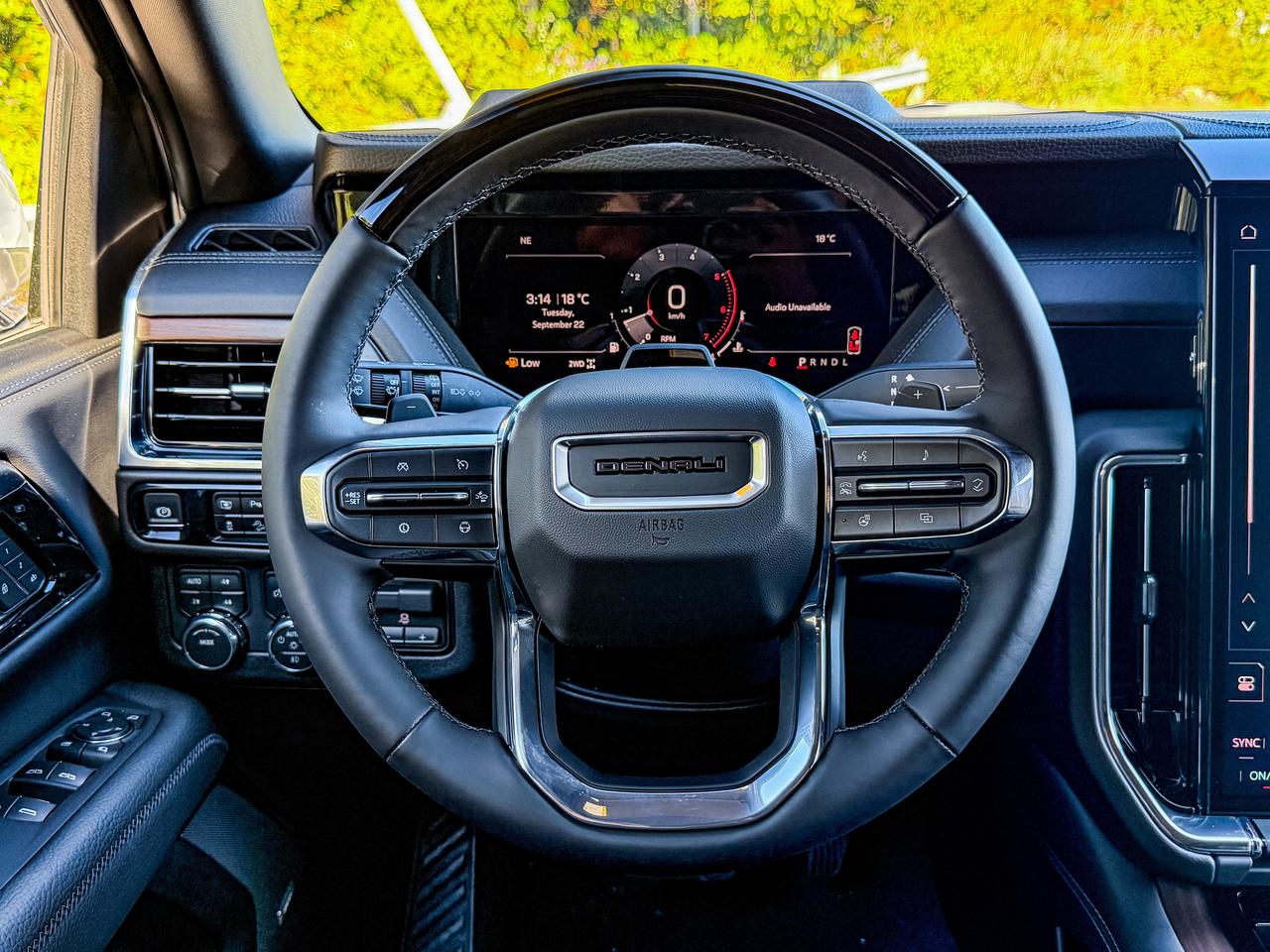 2027 GMC Yukon XL Denali Photo