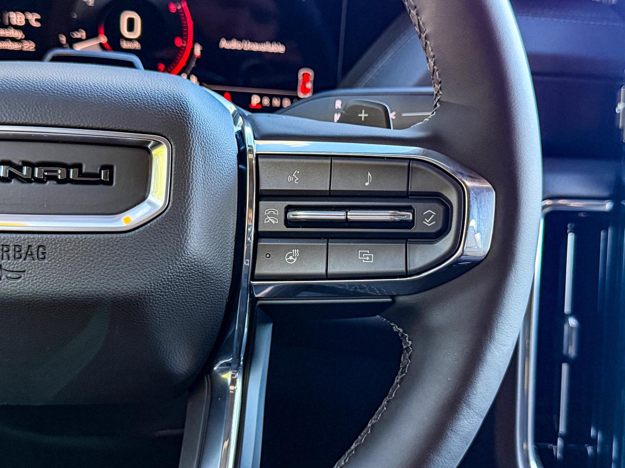 2027 GMC Yukon XL Denali Photo