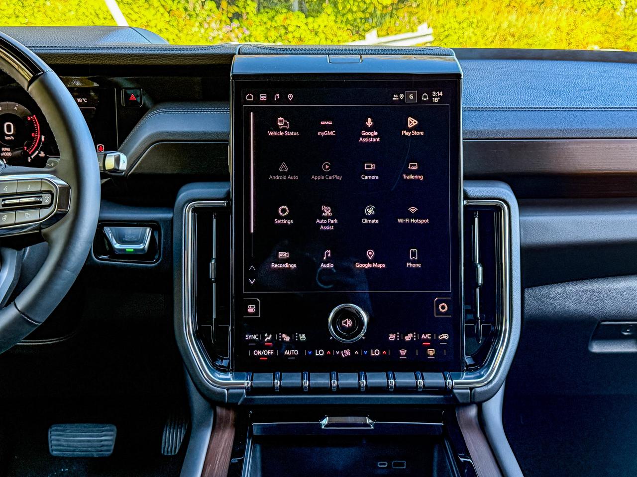 2027 GMC Yukon XL Denali Photo