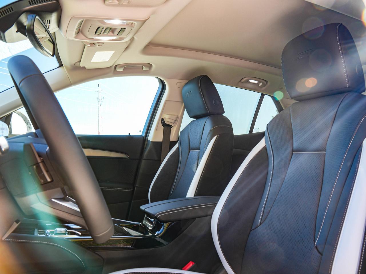 2026 Buick Envision SPORT TOURING Photo