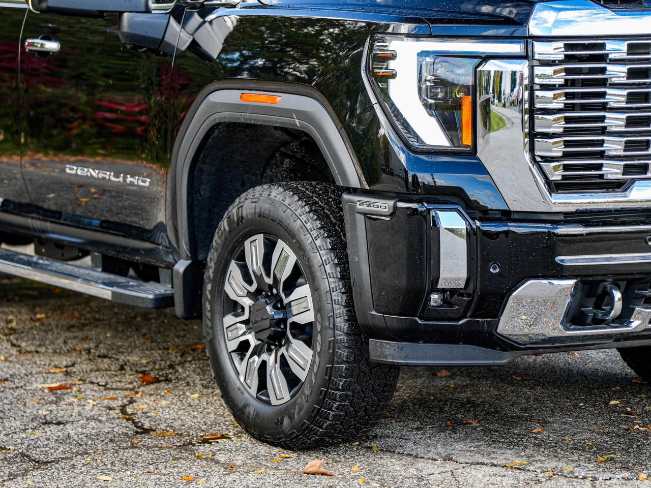2026 GMC SIERRA 2500HD DENALI Photo