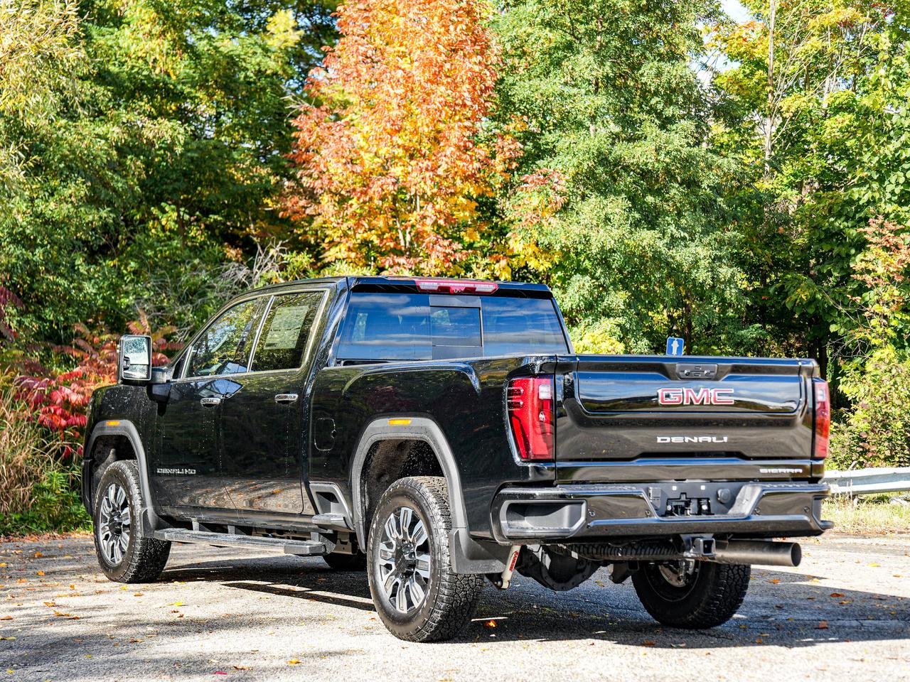 2026 GMC SIERRA 2500HD DENALI Photo
