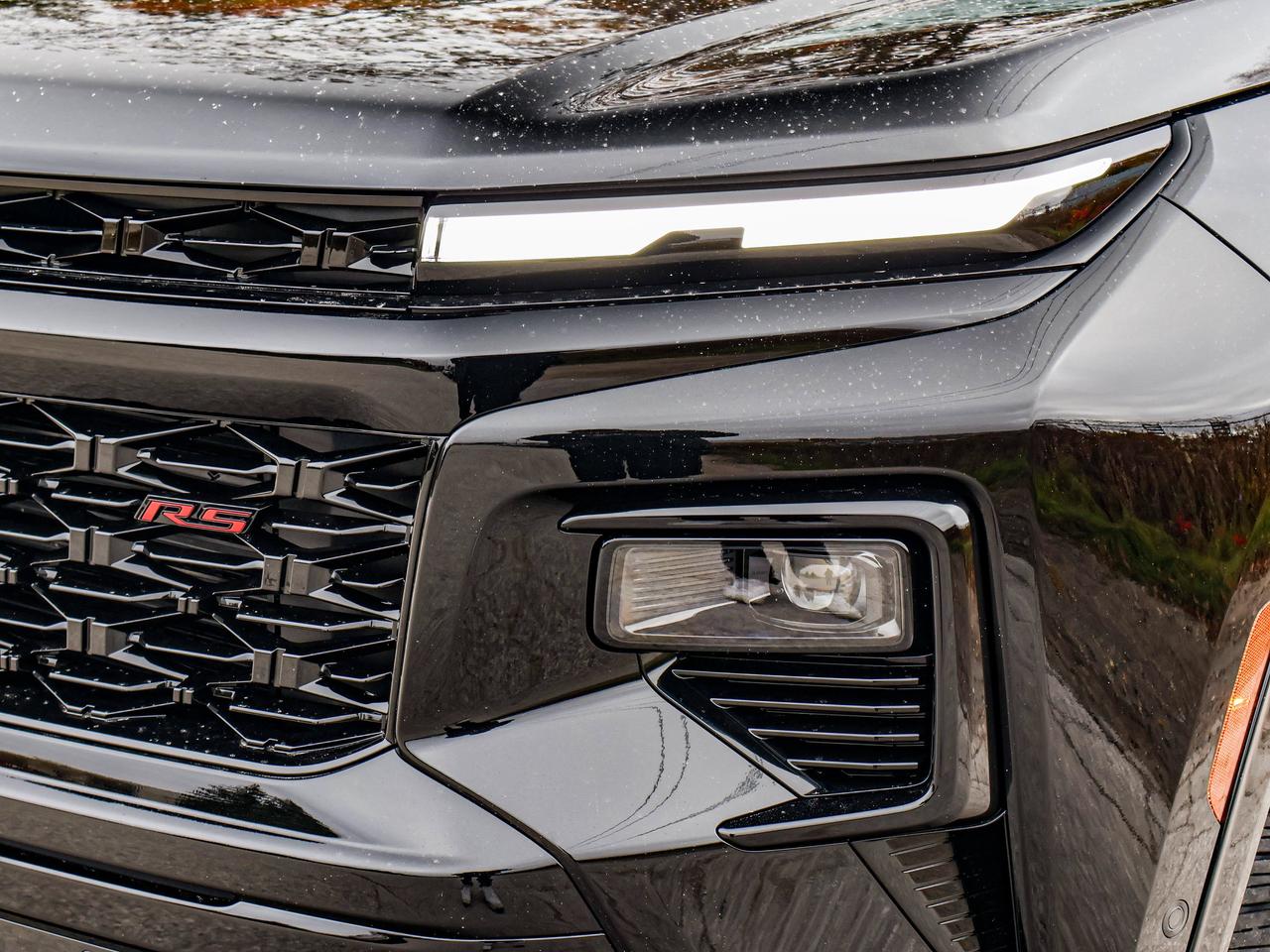 2027 Chevrolet Traverse RS Photo