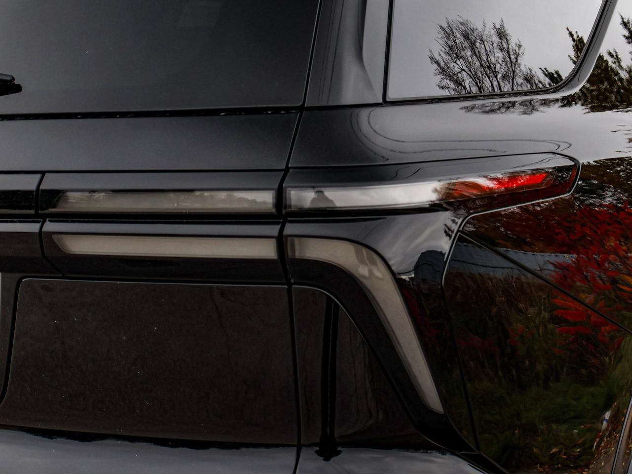 2027 Chevrolet Traverse RS Photo