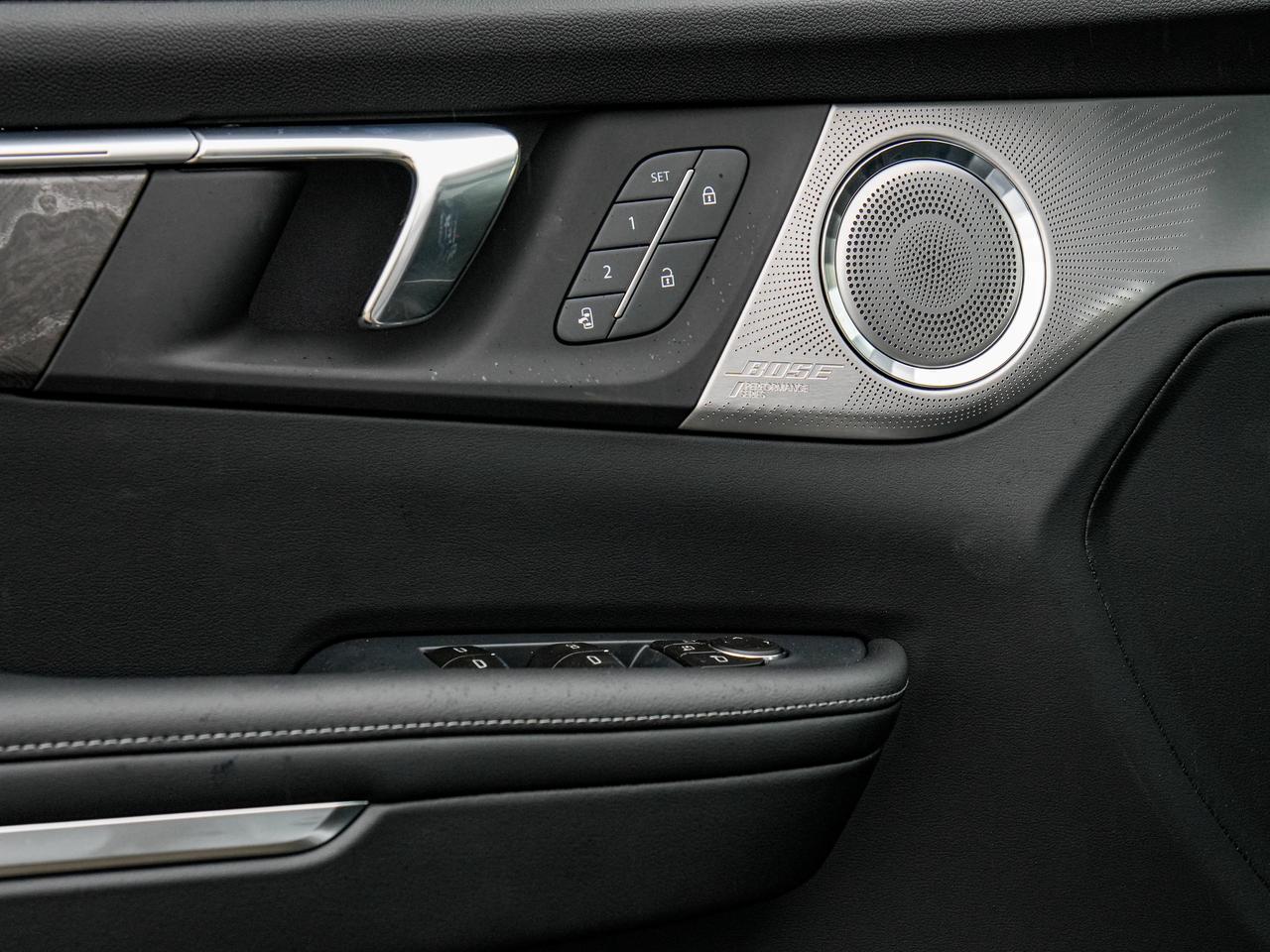 2027 Buick Enclave Avenir Photo
