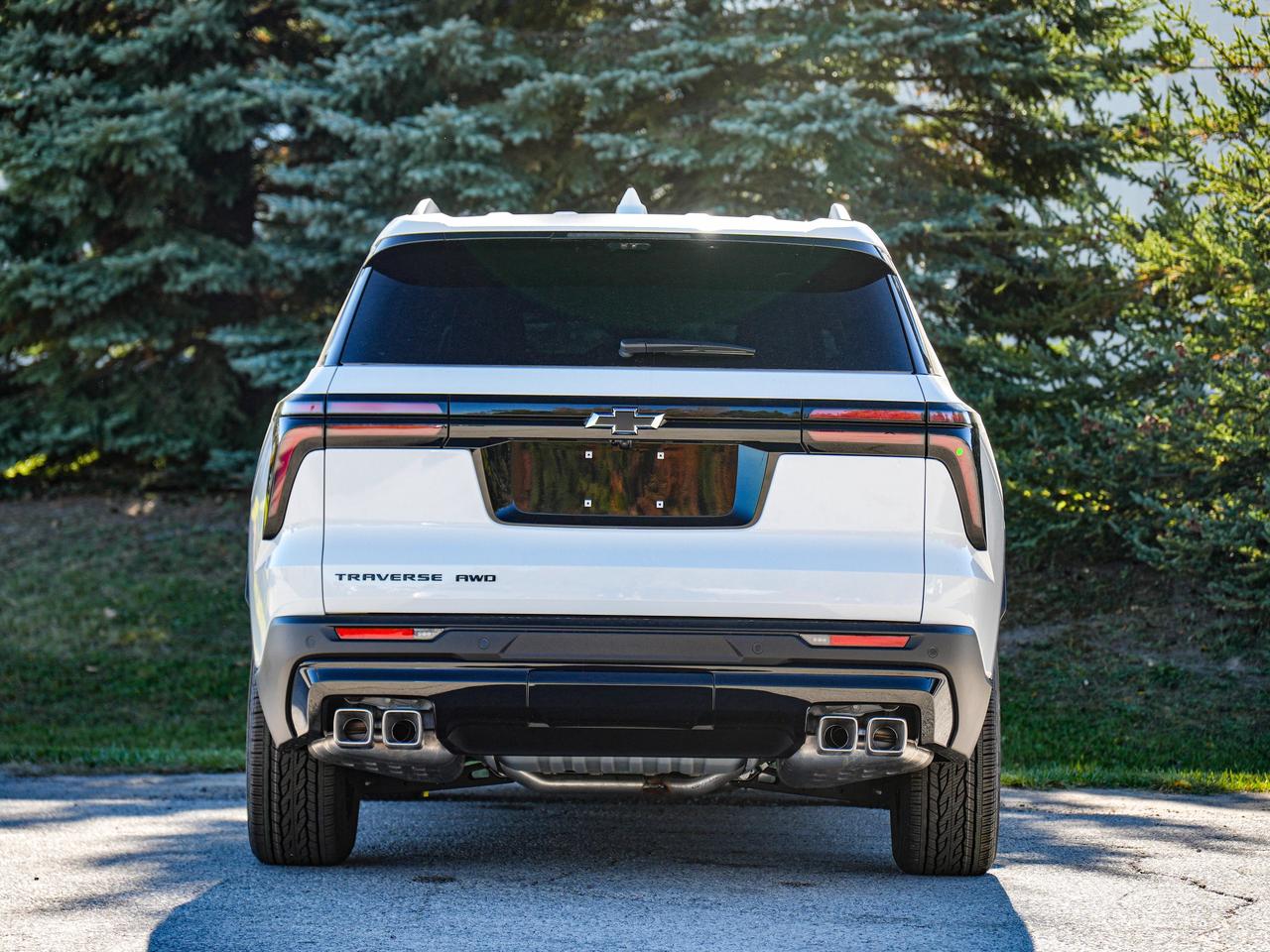 2027 Chevrolet Traverse LT Photo