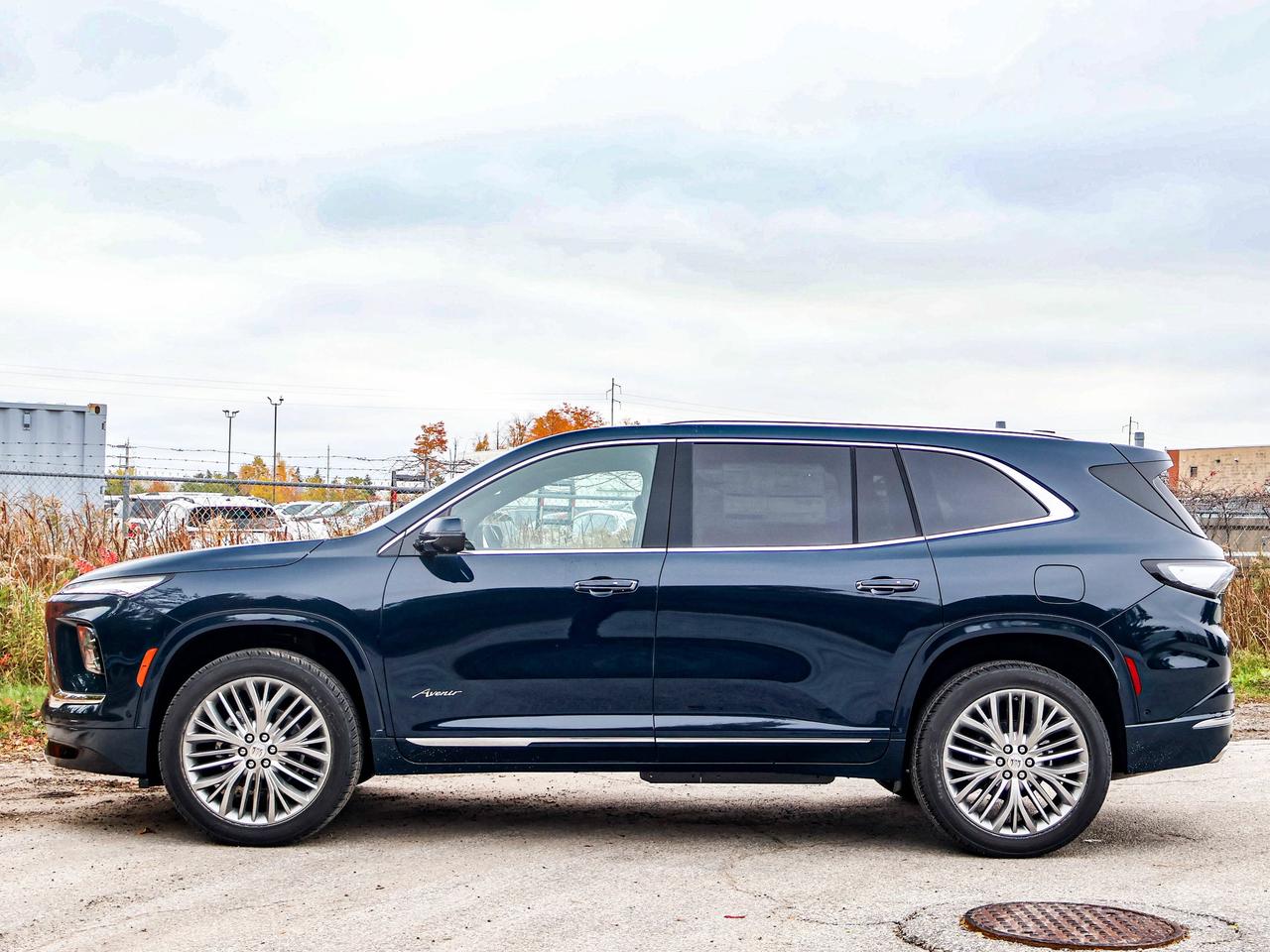 2027 Buick Enclave Avenir Photo