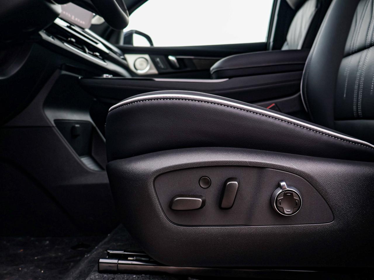 2027 Buick Enclave Avenir Photo