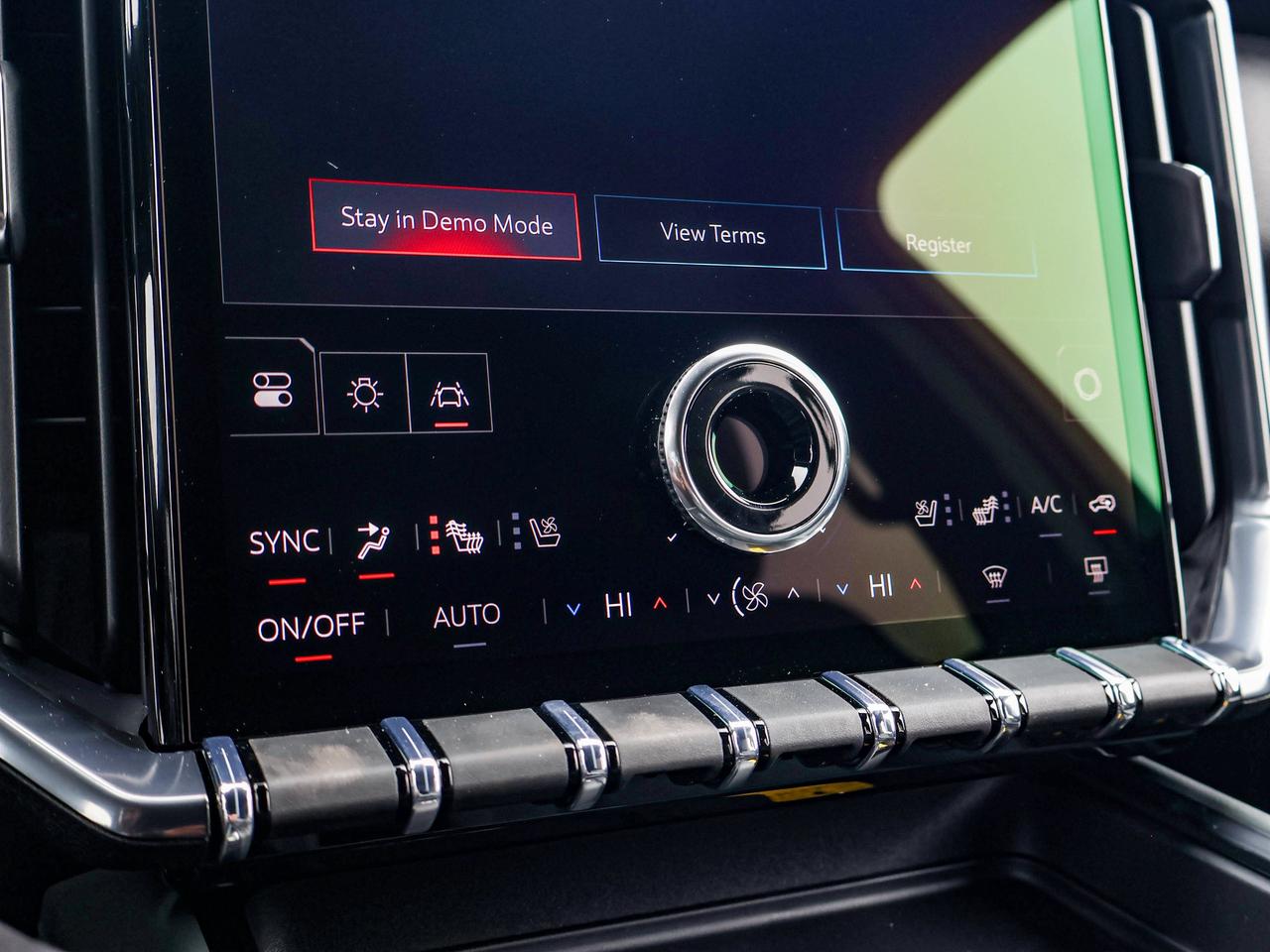 2027 GMC Acadia AT4 Photo