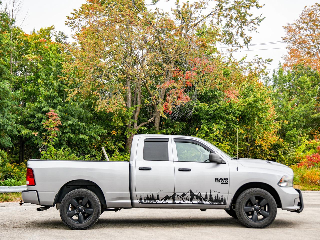 2021 RAM 1500 Classic EXPRESS Photo