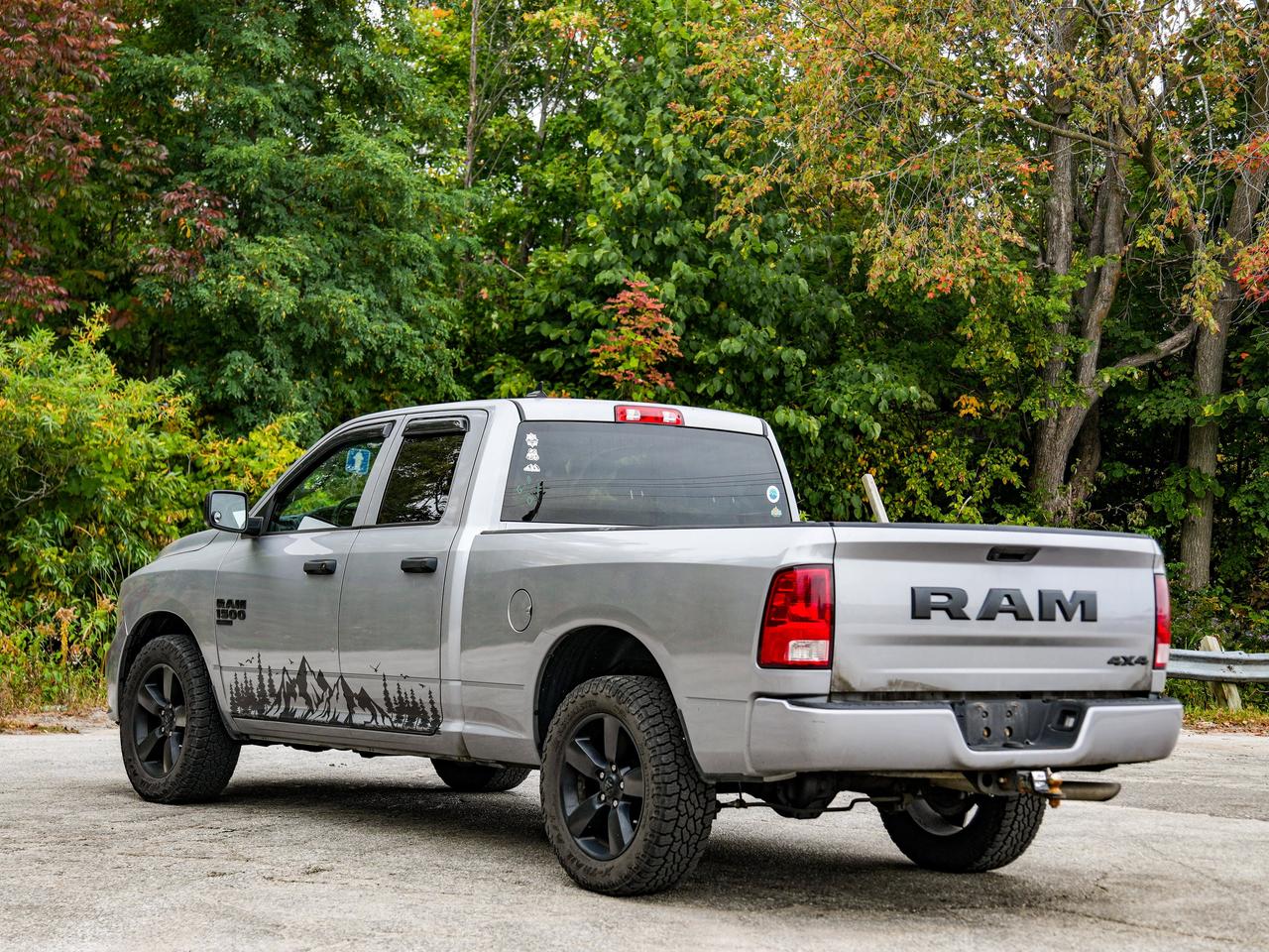 2021 RAM 1500 Classic EXPRESS Photo