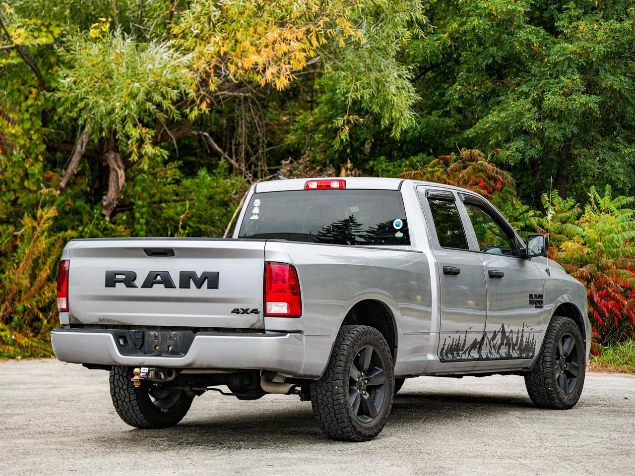 2021 RAM 1500 Classic EXPRESS Photo