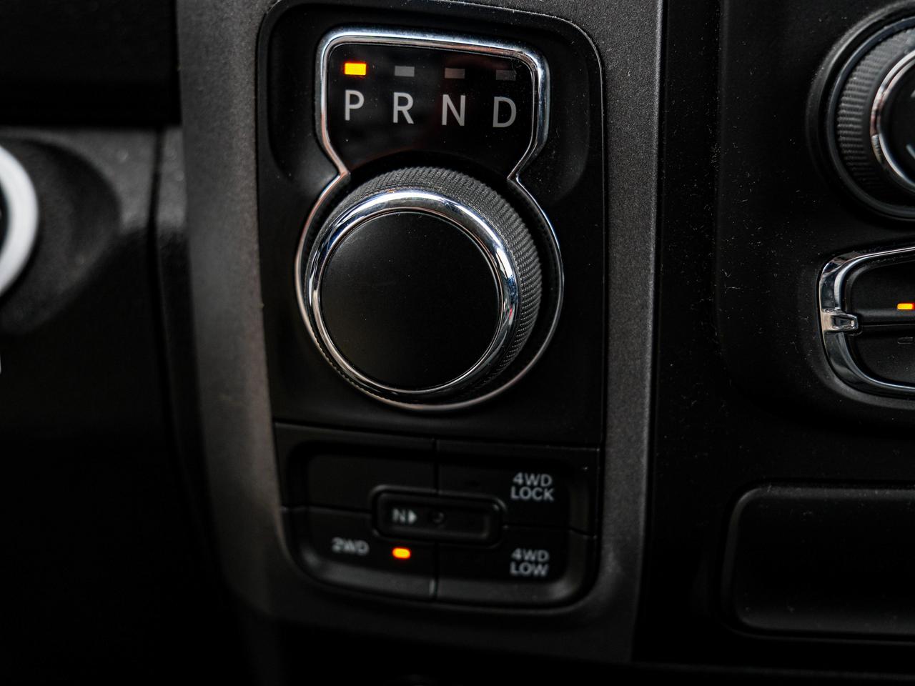 2021 RAM 1500 Classic EXPRESS Photo