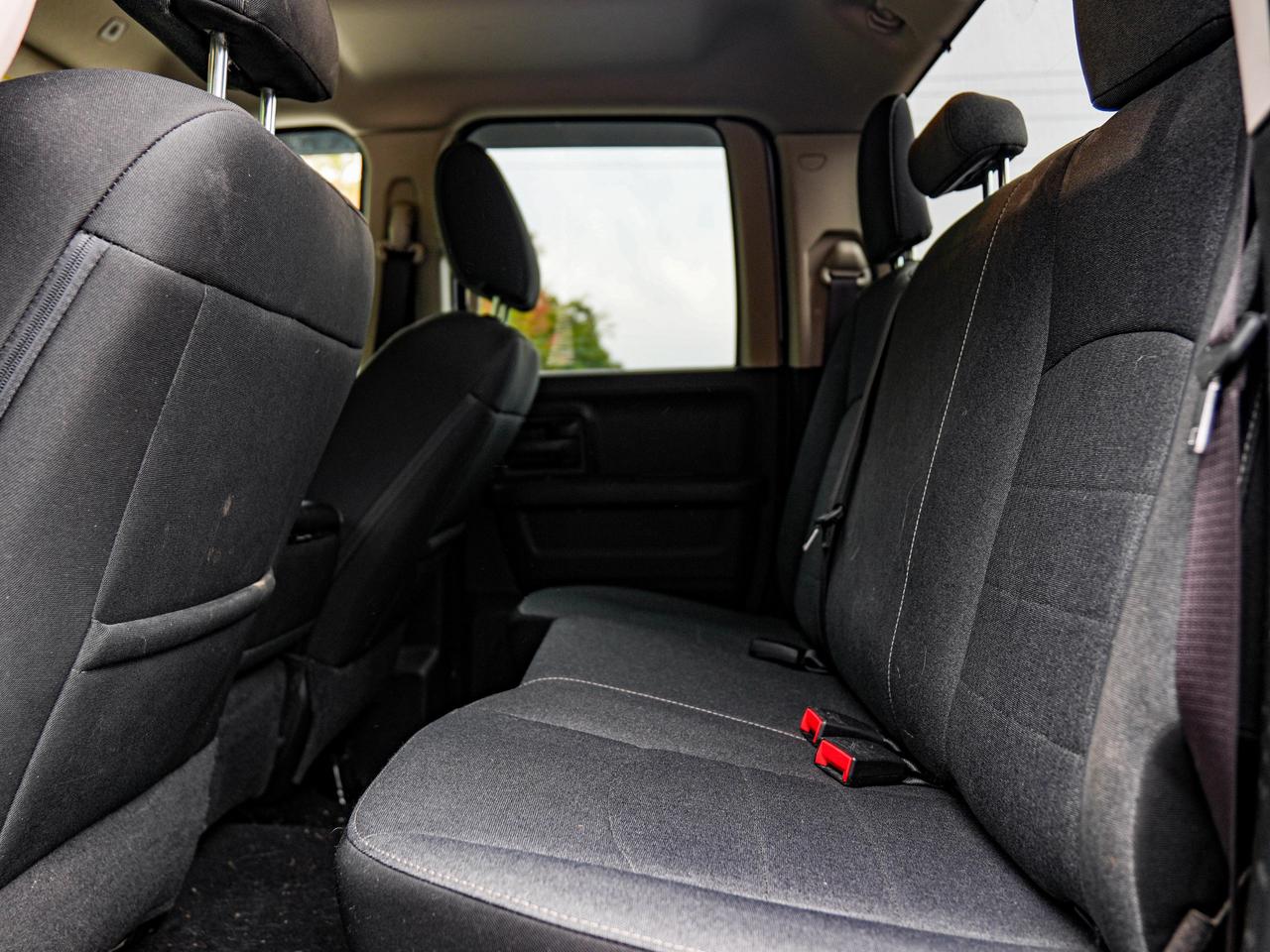 2021 RAM 1500 Classic EXPRESS Photo