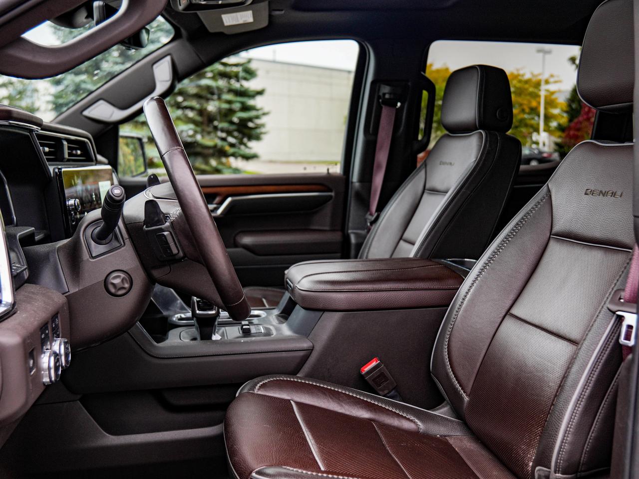2023 GMC Sierra 1500 Denali Photo
