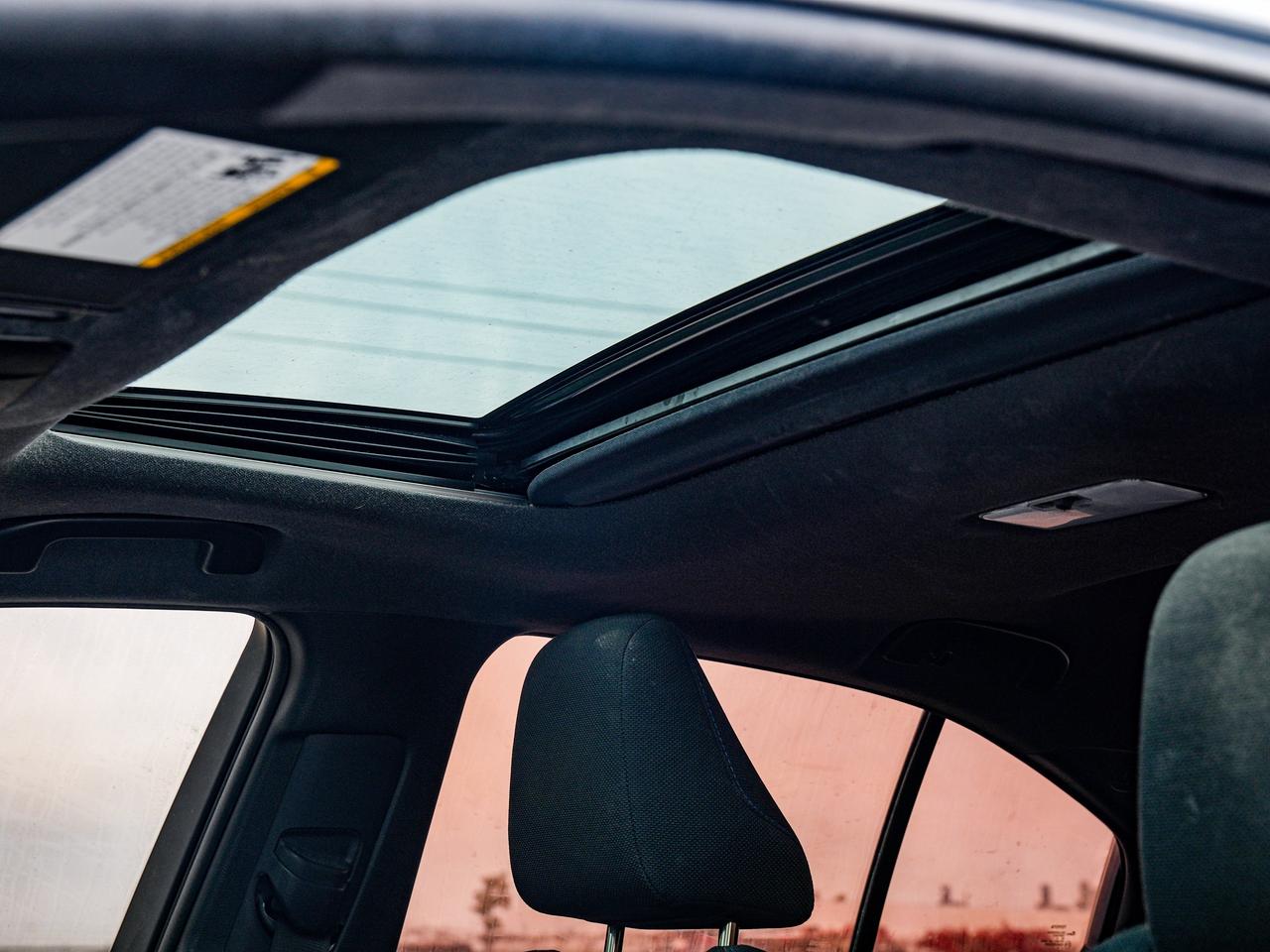 2020 Toyota Corolla XSE Photo